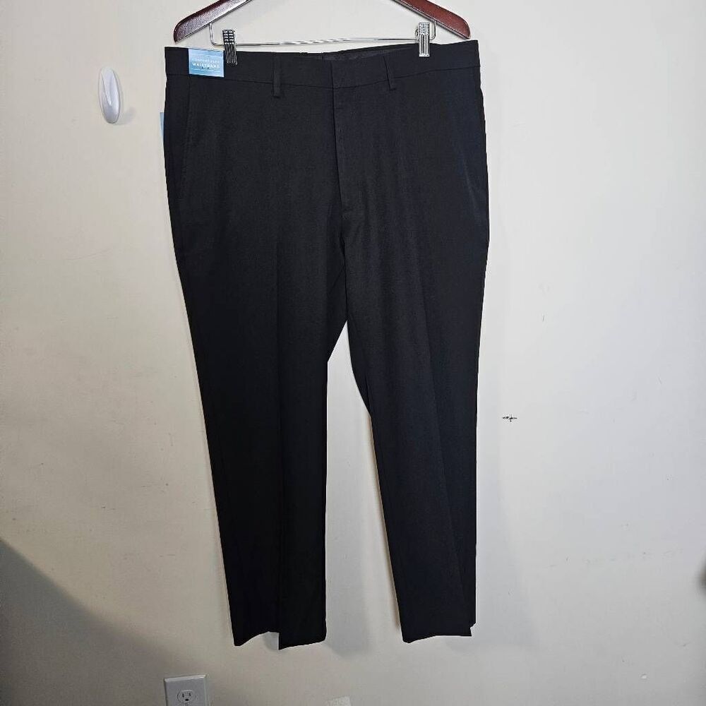 Men's Haggar Travel Performance Tailored-Fit Stretch Flat-Front Suit Pants Black